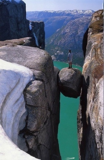 Jay Mug — Kjeragbolten, Norway #lanscape #photography
