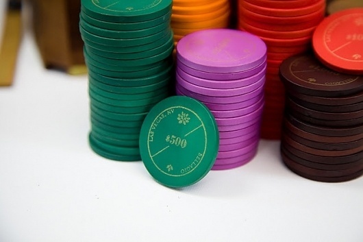 'The Editions': Poker Chips - Package Design. #screen #poker #henderson #hand crafted #scad #kendall #chips