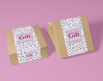 Free Packaging Craft Paper Gift Box Mockup PSD