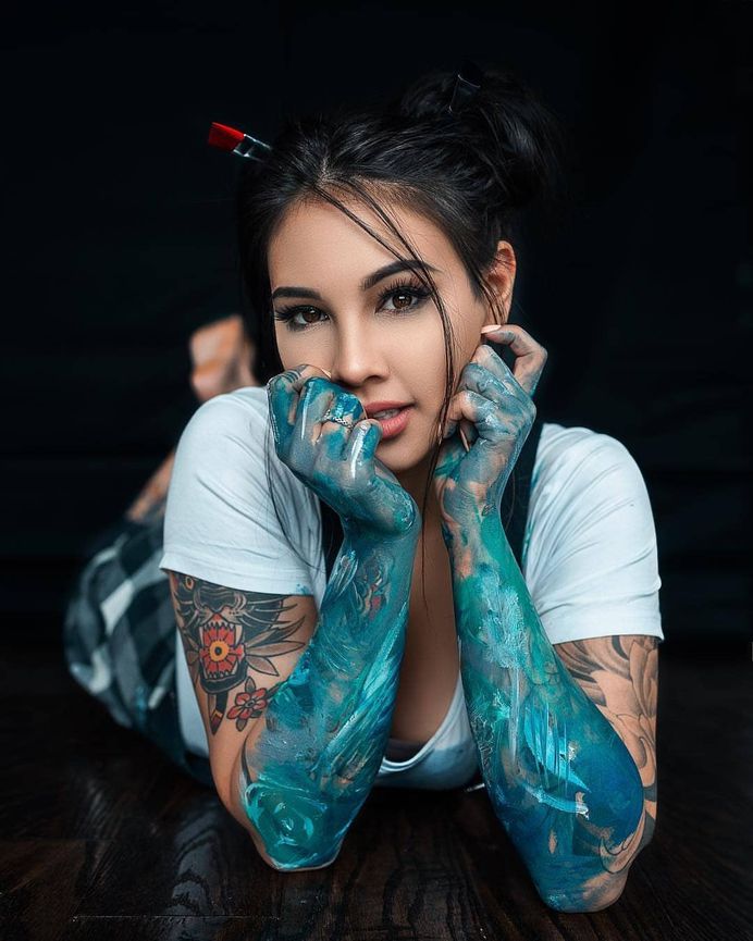 📸Photographer: Jason James @jay.liap 🎀Model: Justine Rose @steenromantic 📌Follow: @portraitistnet 🔖Tag: #portraitistnet (at New Hartford, Connecticut)