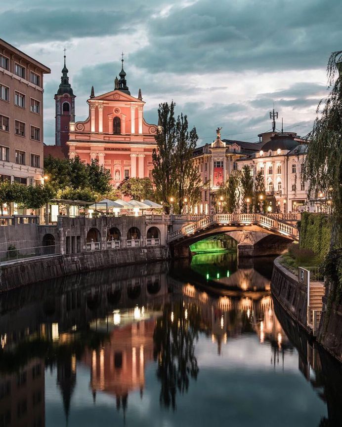 #cityphotography: Stunning Cityscape Photography by Anna Illes
