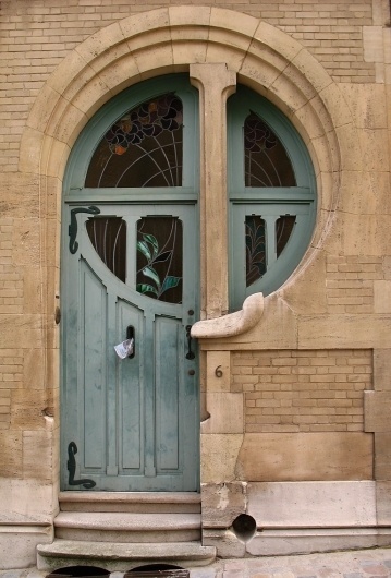 All sizes | Art nouveau - 6 rue du lac | Flickr - Photo Sharing! #nouveau #door #glass #architecture #stain #art