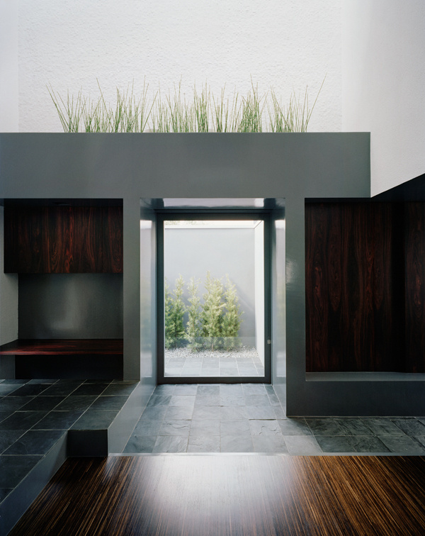 CJWHO ™ (FORM / KOUICHI KIMURA ARCHITECTS) #design #interiors #photography #architecture #luxury