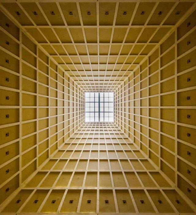 Minimalistic Architecture Photography by Loïc Vendrame