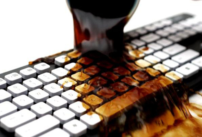 With Logitech keyboard there are no worries of spilling drinks while working as it is easy to wash and clean. #modern #design #product #industrial #technology
