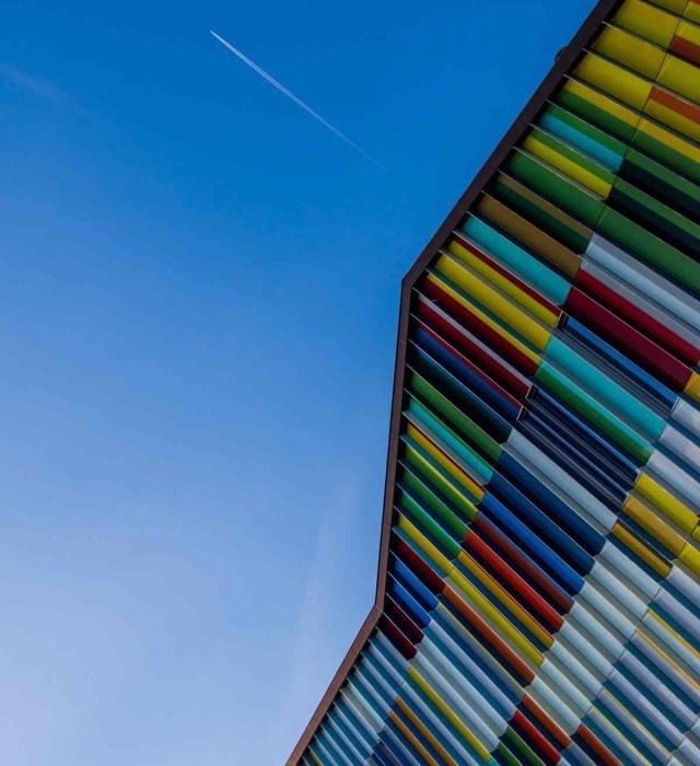 Minimalistic Architecture Photography by Loïc Vendrame