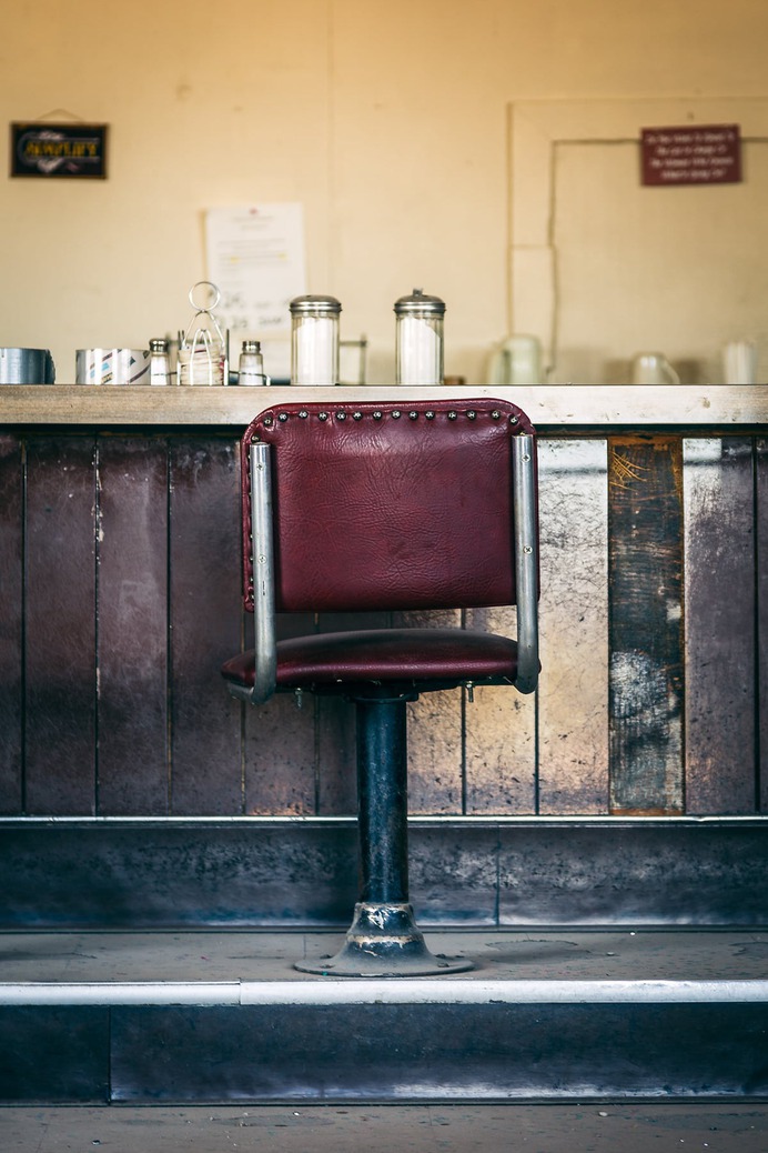 Desert Center California Photography - Mindsparkle Mag Beautiful photoshoot of a deserted diner in California. The shoot is entitled Desert Center, California, and it was captured by Mickey Strider in San Diego. #design #identity #color #photography #graphic #design #gallery #blog #project #mindsparkle #mag #beautiful #portfolio #designer