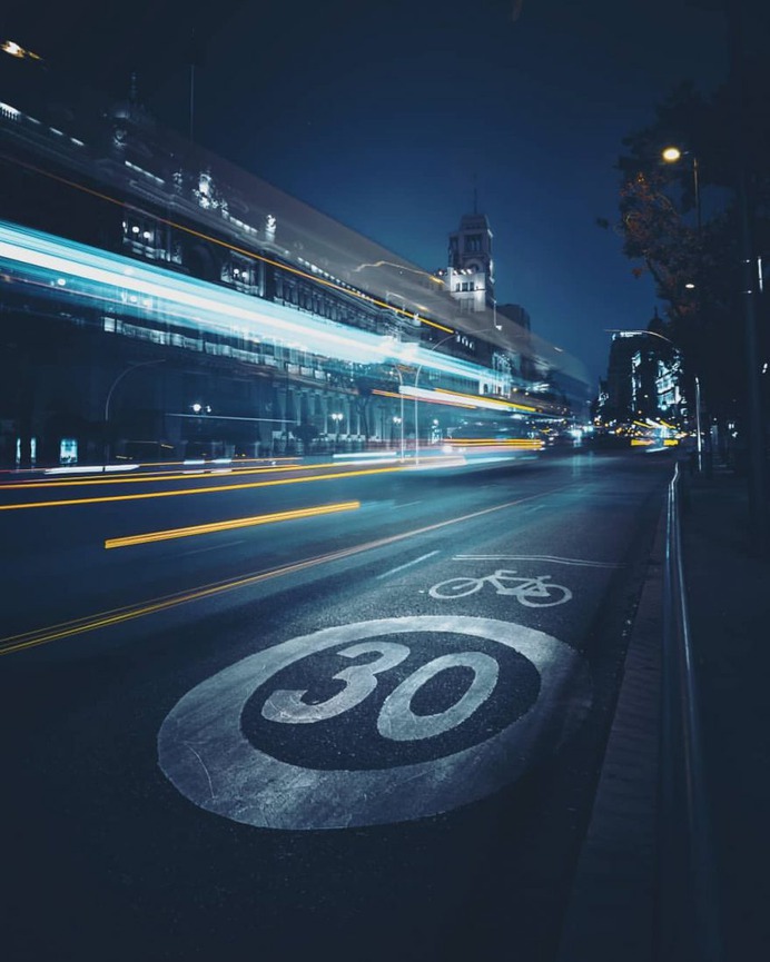 Fantastic and Moody Urban Photos in Spain by Ginés Cirera