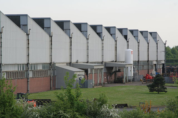 799159_55562b69.jpg (640×426) #factories #structure #roofs #architecture #sawtooth