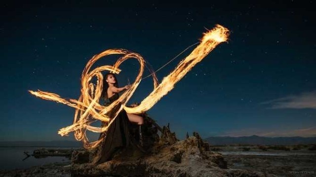 Light Photography by Benjamin Von Wong #inspiration #photography #light