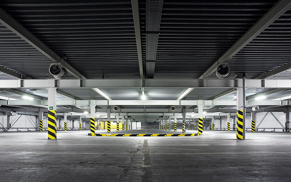 Branislav Kropilak #photo #photography #garage #parking