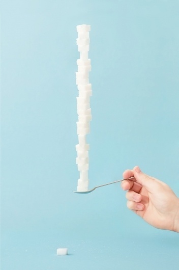 All sizes | Das gebaute Bild | Flickr - Photo Sharing! #cubes #spoon #stack #sugar #photography #minimal
