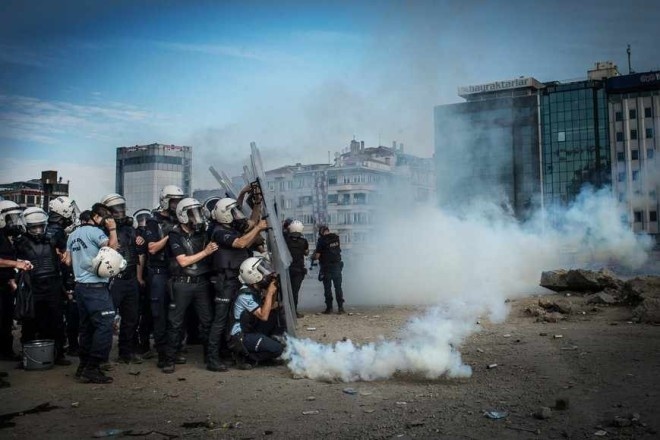 Istanbul Rising by Monique Jaques #inspiration #photography #documentary