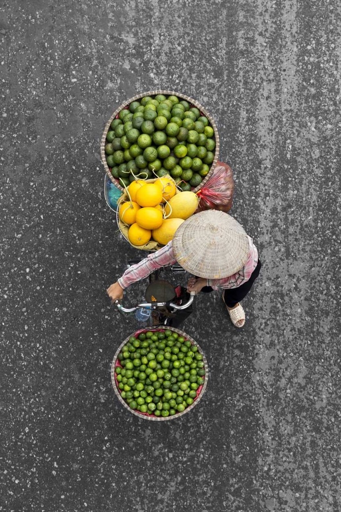The Street Vendors in Hanoi from Above by Loes Heerink