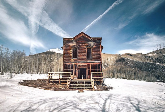 Abandoned USA: Stunning Urbex Photography by Tessa Alexandra Shea