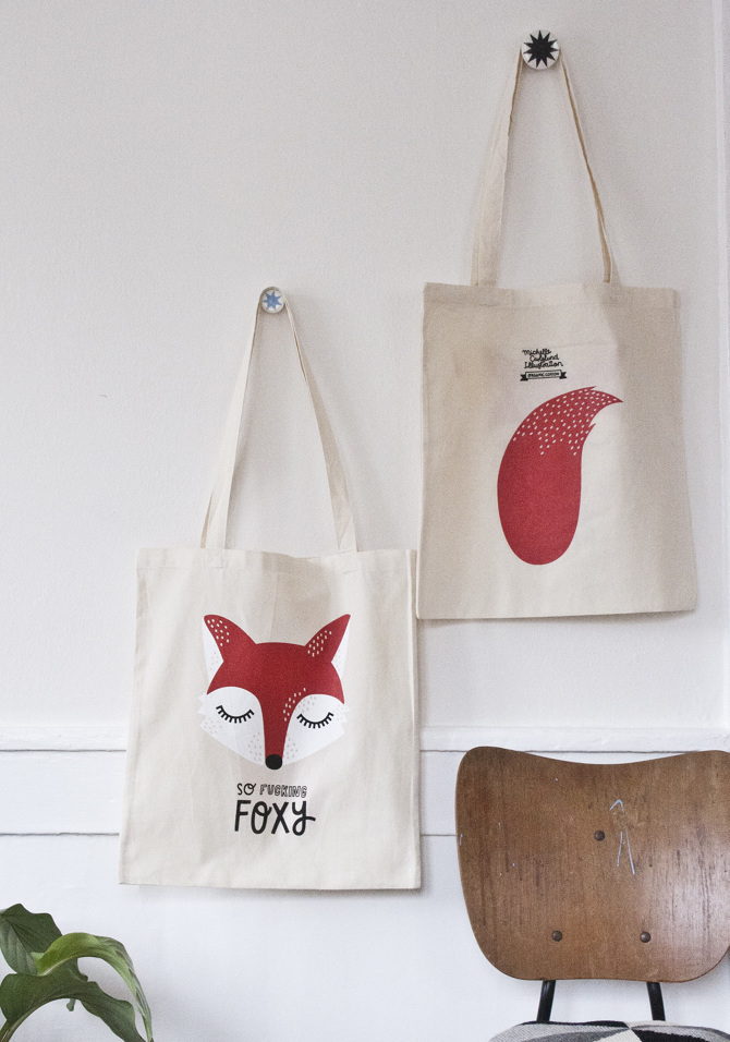 #nordic #design #graphic #illustration #danish #bright #simple #nordicliving #living #interior #kids #room #tote #bag #foxy #fox #tail