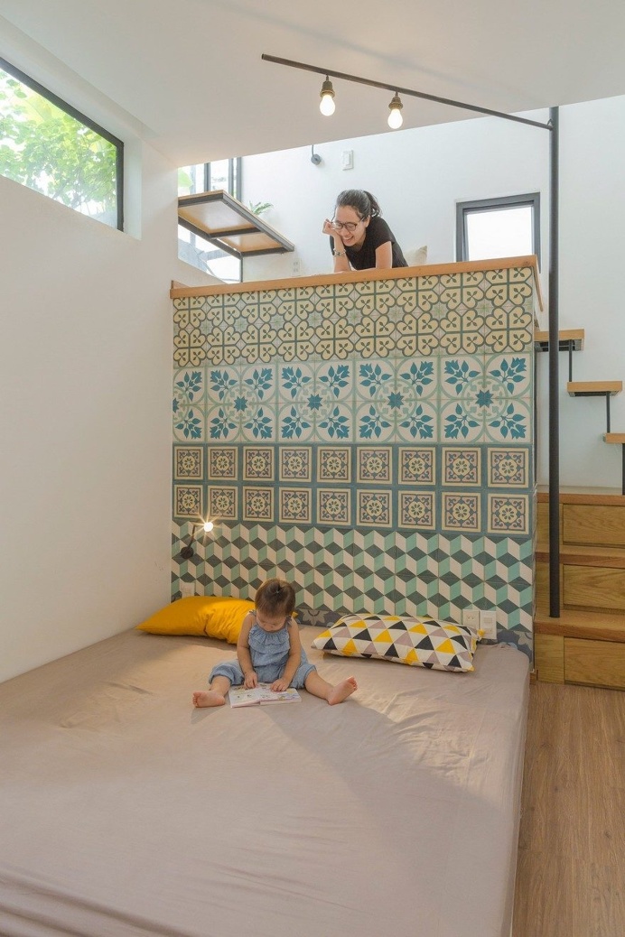 Narrow Vertical Home Maximizes Light and Space in Ho Chi Minh City, Vietnam 10