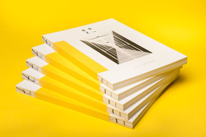 Brochure designed by Moodley for Raiffeisen Rechenzentrum #bb