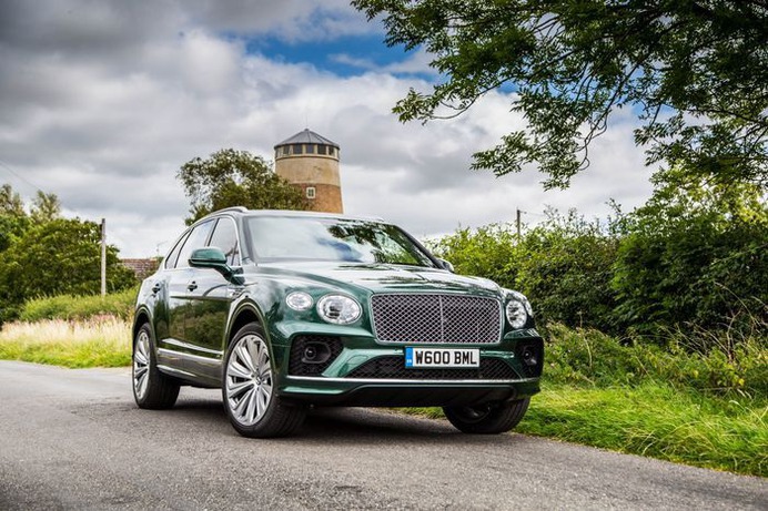 Drop A Gear - Bentley Bentayga Review: A Leather-Lined Capsule...