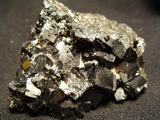 PATTERNITY /// #crystals #pyrite