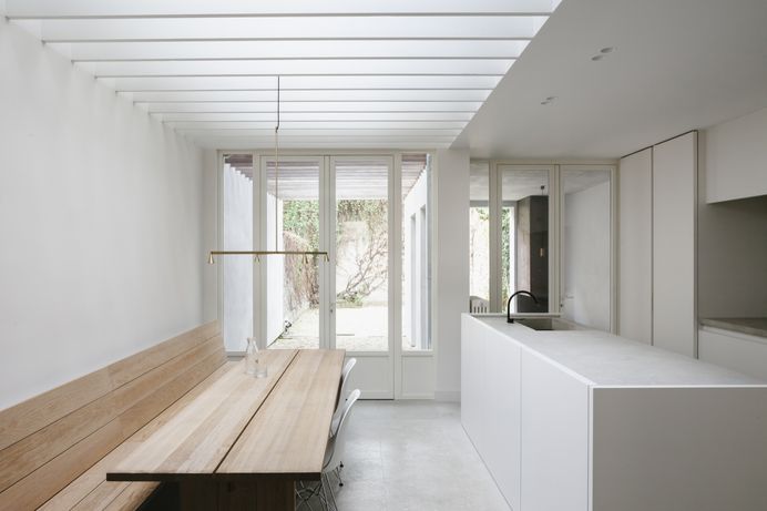 Renovation House V by Hans Verstuyft Architecten