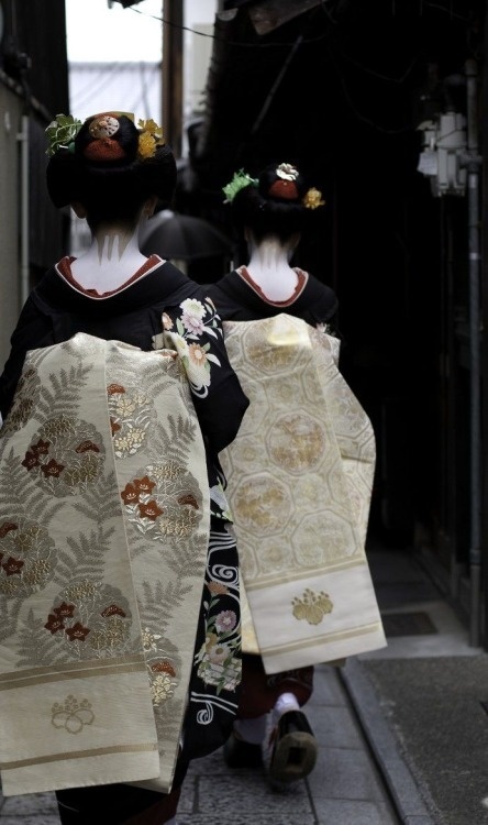 visiting ochaya / sam ryan / 500px #photo #geisha