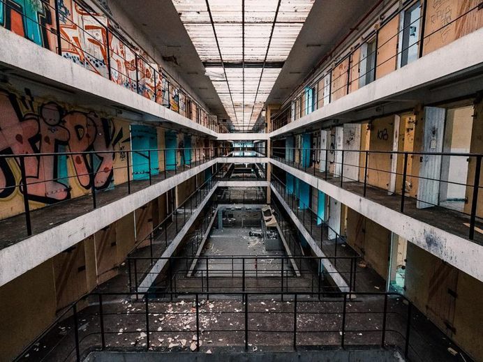 Abandoned, Rooftop and Urban Instagrams by Mindwide
