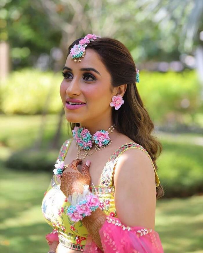 Floral Bridal Hair Accessories