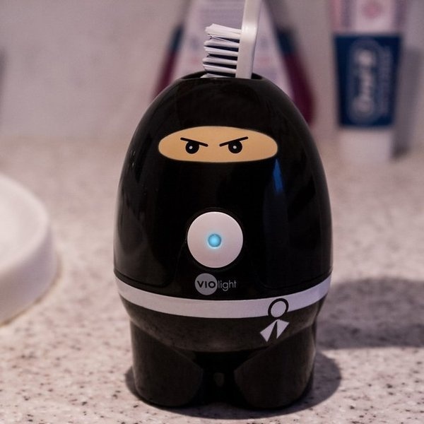 Violight Hi-Ya Zapi Toothbrush Sanitizer #gadget #home