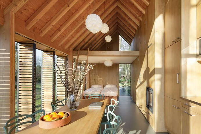 Recreational house in the countryside in Utrecht - HomeWorldDesign (14) #netherlands #recreational #retreat #architecture #green