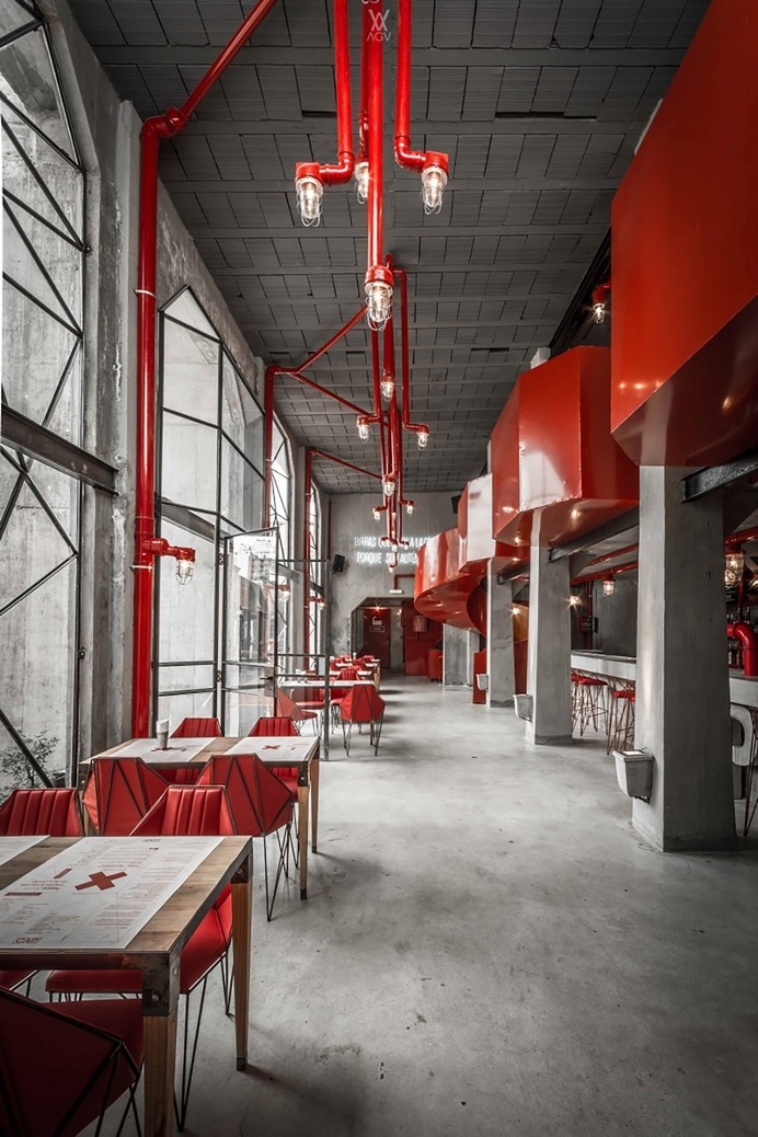 Captain Central Brewery – Old Police Station Turned into a Monumental Bar
