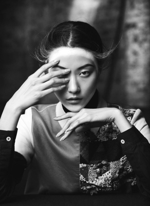 Benjamin Vnuk | PICDIT #white #photo #black #photography #portrait #fashion