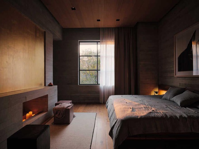 bedroom by Studio Rick Joy