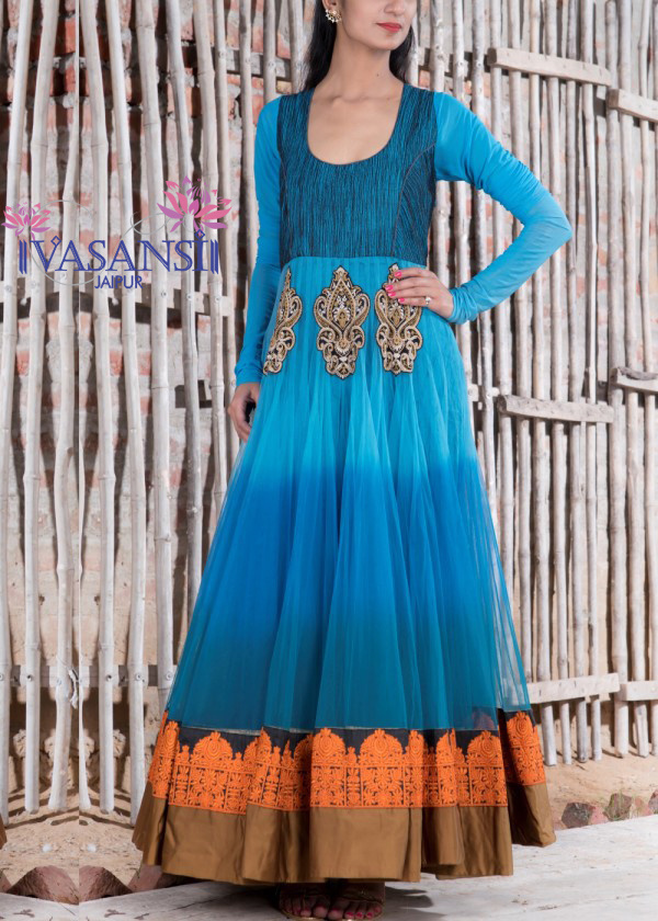Vasansi Jaipur is an online designer store that is essentially well-suited in obliging the masses as it has a lovely combination of Indian s