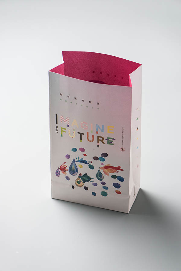 Mas paper bag by Sion Hsu
