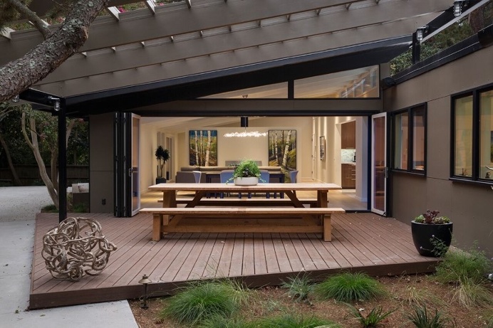 Mid-Century Modern House