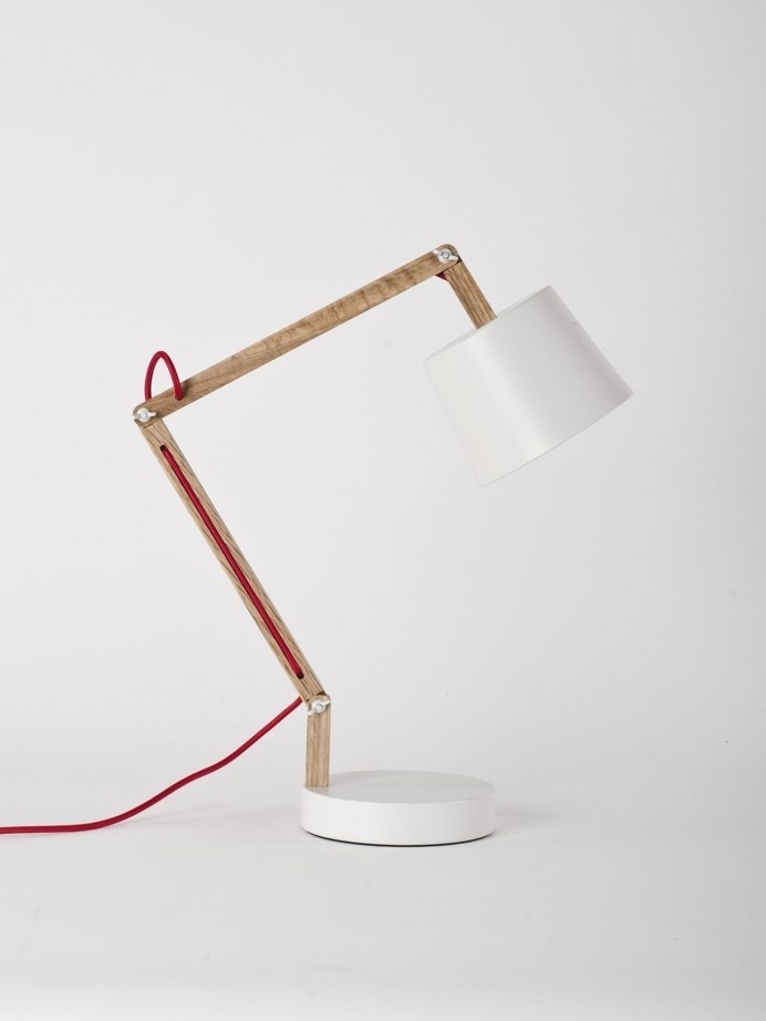 Angle Table Lamp 2.0 - Douglas + Bec #lamp