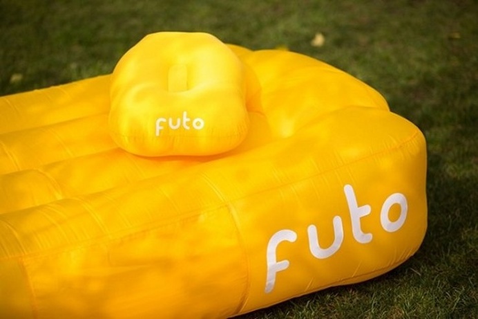 Futo Air Mattress - IPPINKA With FUTO, a portable air mattress (pillow included) you can start your fun and enjoy your time without the pre
