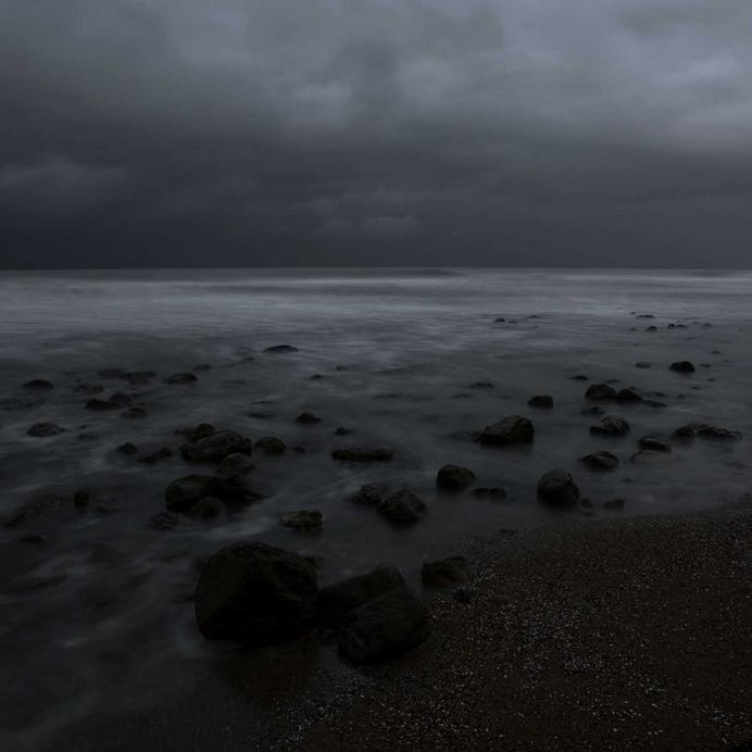 Echoes of Light: Long Exposure Seascapes by Mehran Naghshbandi