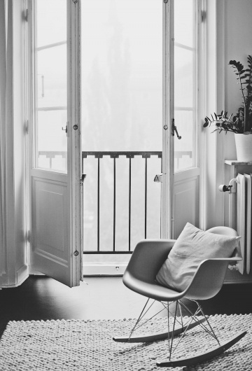 Jakob Nylund / Monday morning / #interior #white #black #photography #and