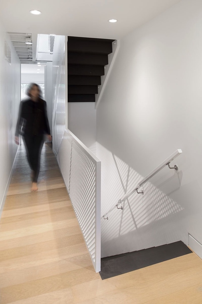 Junction Shadow House in Toronto / Post Architecture