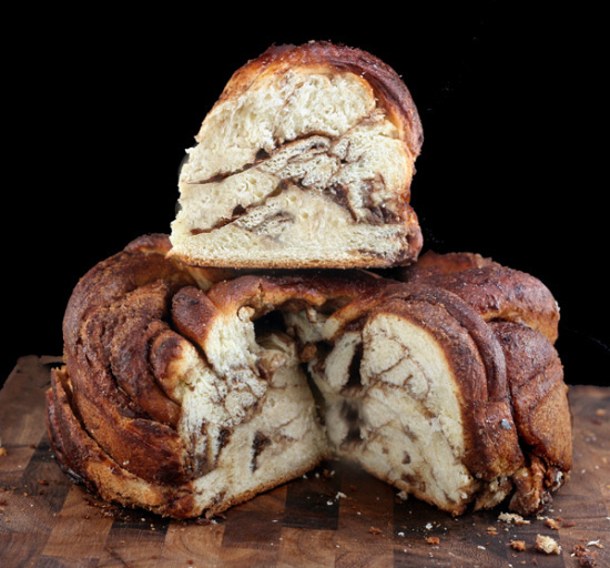 Vanilla Bean Brown Butter Cinnamon Swirl Challah #food