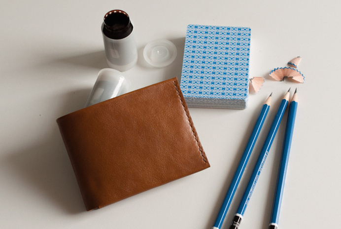 Convoy Goods Bi-fold Tan #tech #flow #gadget #gift #ideas #cool