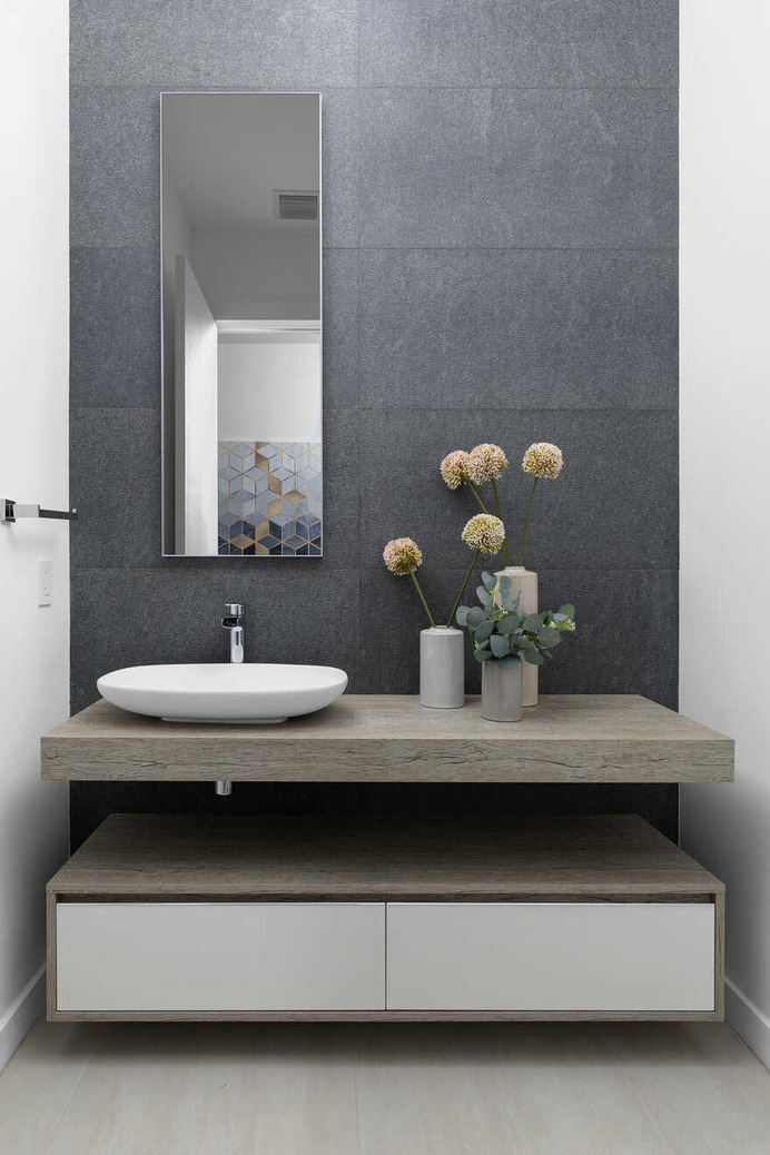 bathroom, Miami / SDH Studio