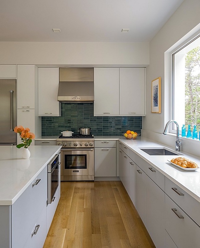 Wellfleet House – Modern Green Home by ZeroEnergy Design
