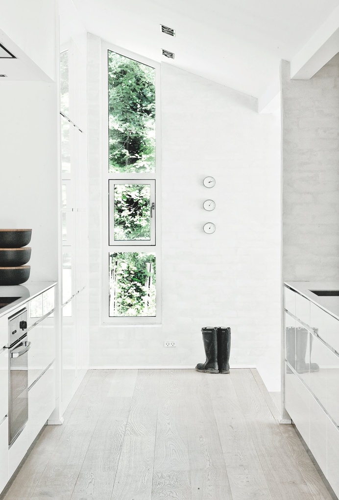Windows. Fredensborg House by Norm.Architects. #window #normarchitects #minimalism