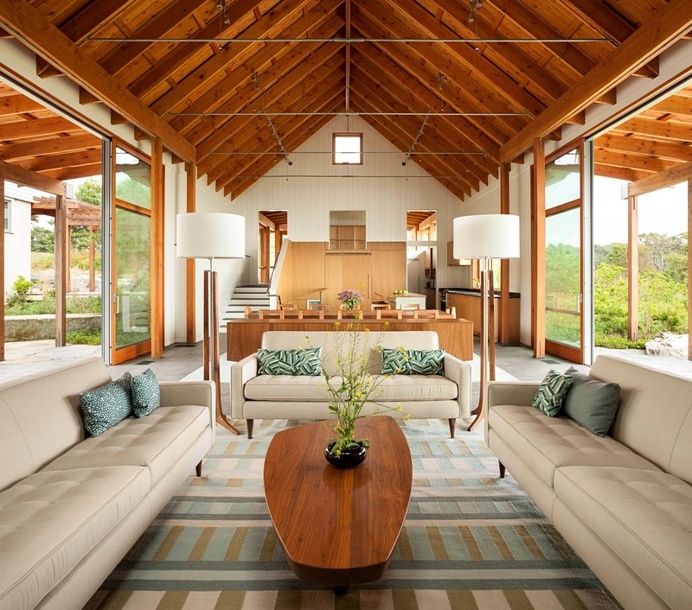 Oceanfront Retreat – Spurwink by Whitten Architects