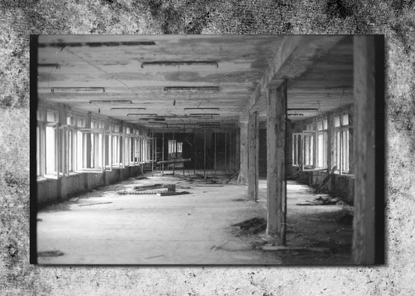 W E R M U T #analog #white #wermut #black #photography #chernobyl