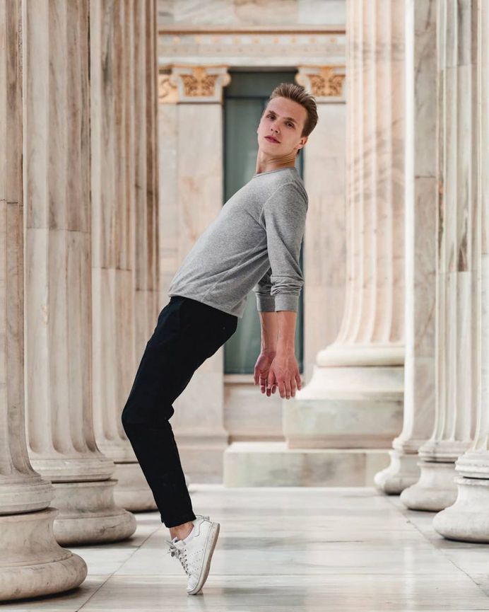 Beautiful Lifestyle Portrait Photography by Thodwrhs Papax