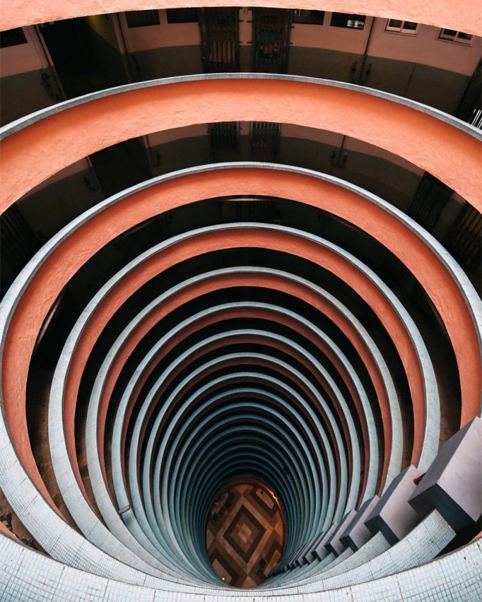 Striking Urban and Street Scenes by Connor Vaughan